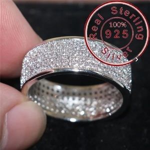 Gorgeous sterling Blinged out ring